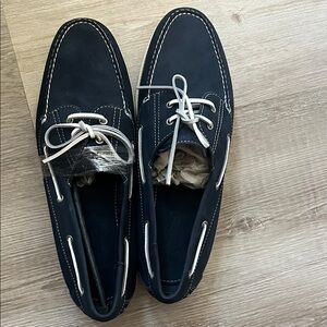 Men’s brand new leather boat shoes